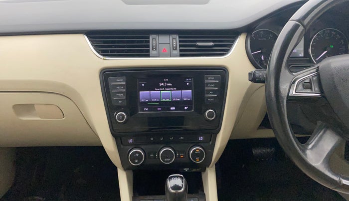 2015 Skoda Octavia ELEGANCE 1.8 TSI AT, Petrol, Automatic, 77,584 km, Air Conditioner