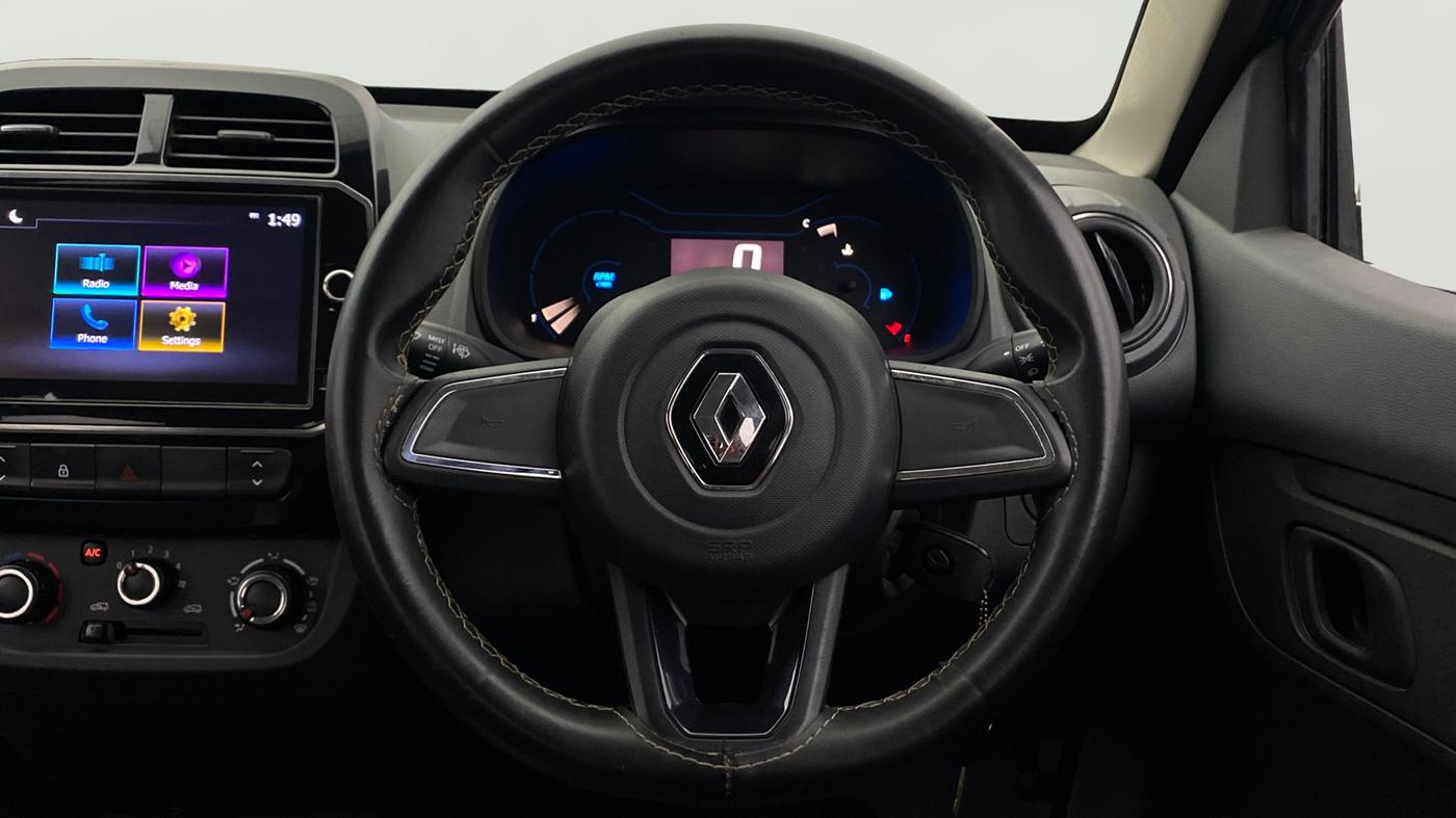 2021 Renault Kwid RXT 1.0 AMT (O), Petrol, Automatic, 36,240 km, Steering Wheel Close Up