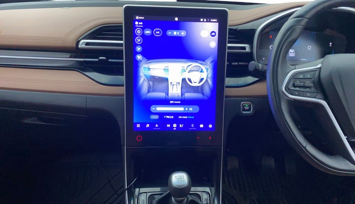 2023 MG HECTOR PLUS SHARP PRO 1.5 TURBO MT 6 STR, Petrol, Manual, 16,692 km, Air Conditioner