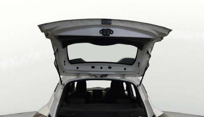 2022 Renault Kiger RXT MT, CNG, Manual, 53,678 km, Boot Door Open