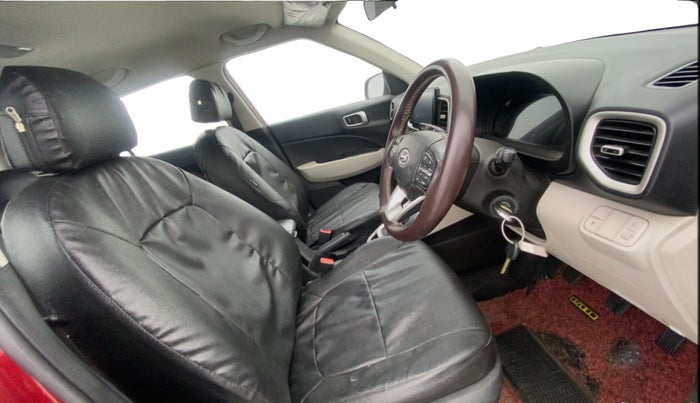 2023 Hyundai VENUE S(O) 1.2, Petrol, Manual, 75,498 km, Right Side Front Door Cabin