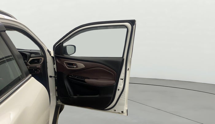 2024 Toyota Urban Cruiser Taisor G 1.0 Petrol MT, Petrol, Manual, 9,537 km, RHS Front Door