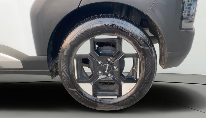 2025 KIA SYROS  HTX 1.0 Turbo 6MT, Petrol, Manual, 2,598 km, Left Rear Wheel