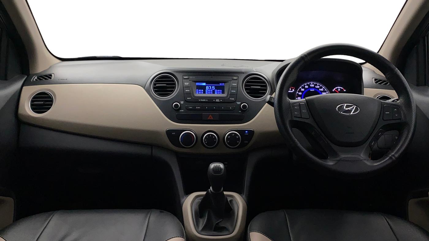 2019 Hyundai Grand i10 MAGNA 1.2 KAPPA VTVT, Petrol, Manual, 23,617 km, Dashboard