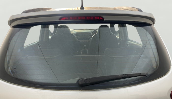 2016 Hyundai Grand i10 ASTA (O) 1.2 KAPPA VTVT, Petrol, Manual, 42,365 km, Rear Windshield