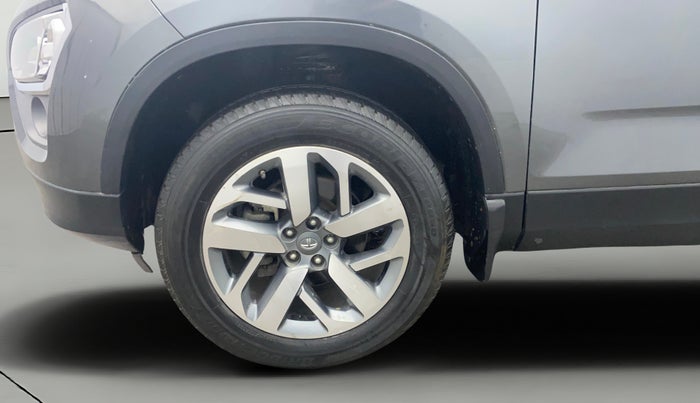 2022 Tata Safari XZ PLUS, Diesel, Manual, 49,123 km, Left Front Wheel