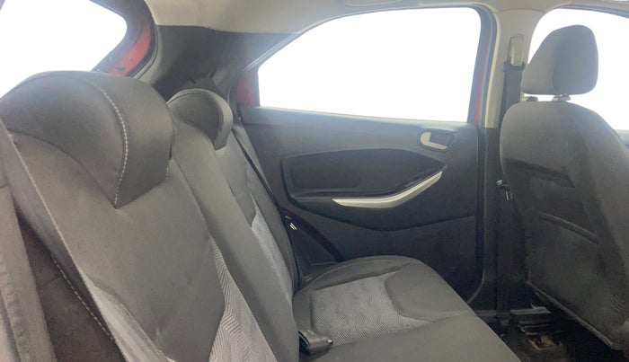 2016 Ford New Figo TITANIUM 1.2 PETROL MT, Petrol, Manual, 57,327 km, Right Side Rear Door Cabin