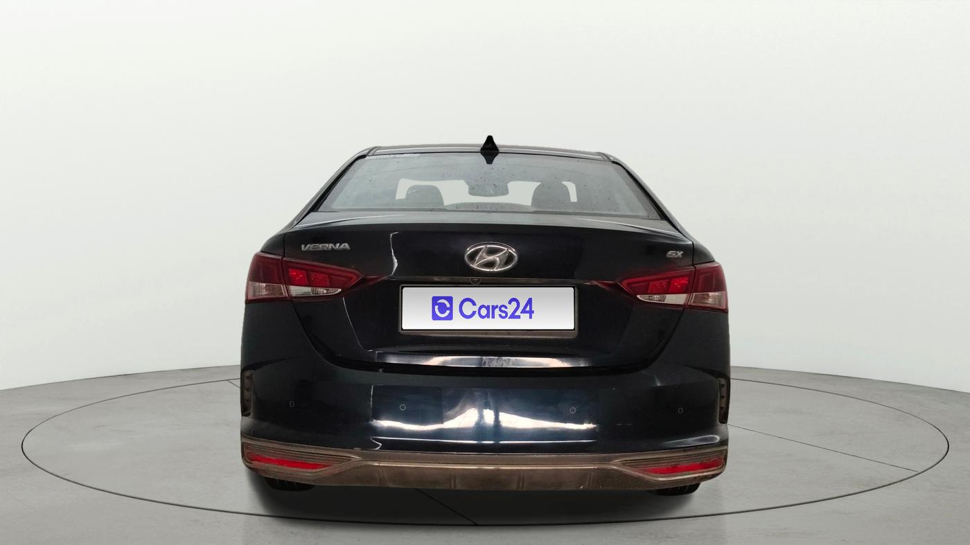 2021 Hyundai Verna SX 1.5 VTVT, Petrol, Manual, 33,524 km, Back/Rear