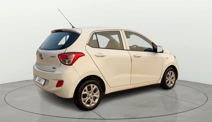2015 Hyundai Grand i10 MAGNA 1.2 KAPPA VTVT, Petrol, Manual, 78,293 km, Right Back Diagonal