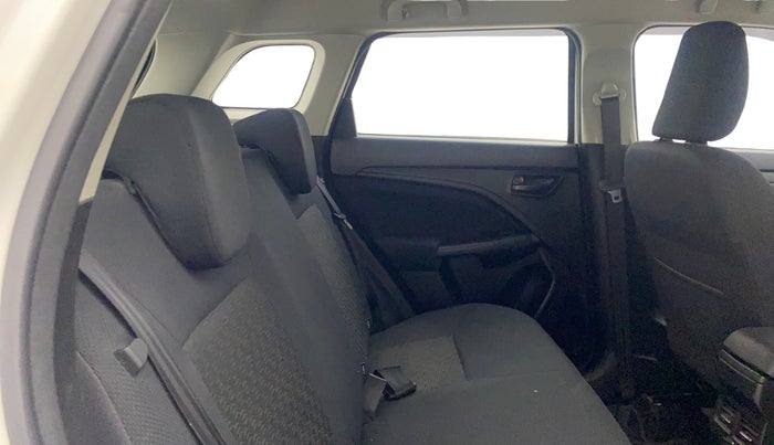 2023 Maruti BREZZA VXI AT SMART HYBRID, Petrol, Automatic, 52,972 km, Right Side Rear Door Cabin