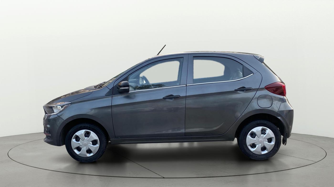 2024 Tata Tiago XM CNG, CNG, Manual, 46,139 km, Left Side