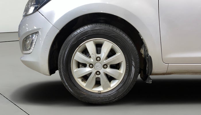 2013 Hyundai i20 SPORTZ 1.2, Petrol, Manual, 53,130 km, Left Front Wheel