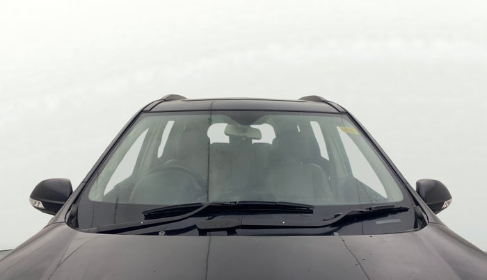 2016 Mahindra XUV500 W10 AT, Diesel, Automatic, 82,399 km, Front Windshield