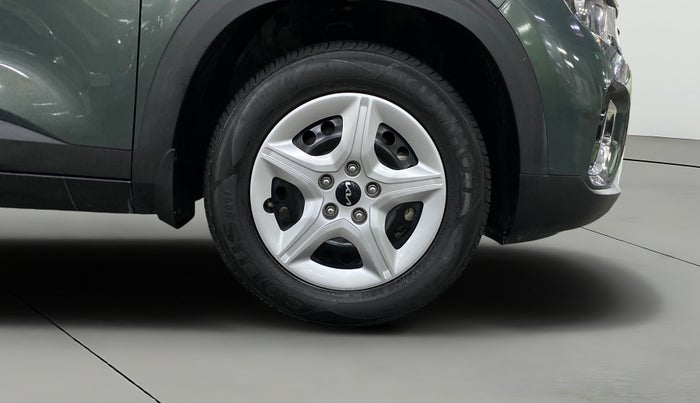 2023 KIA SELTOS  HTK 1.5 PETROL MT, Petrol, Manual, 15,174 km, Right Front Wheel