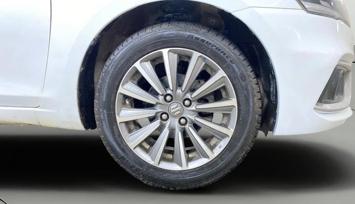 2018 Maruti Ciaz ALPHA  AT 1.5 SHVS PETROL, Petrol, Automatic, 44,267 km, Right Front Wheel