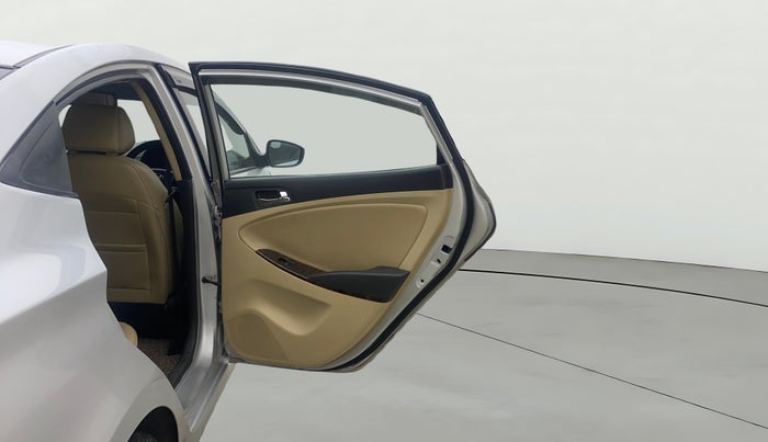 2013 Hyundai Verna FLUIDIC 1.6 VTVT SX OPT AT, Petrol, Automatic, 86,324 km, RHS Rear Door