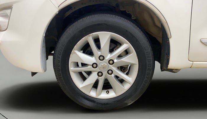 2020 Toyota Innova Crysta 2.4 GX 7 STR, Diesel, Manual, 60,111 km, Left Front Wheel