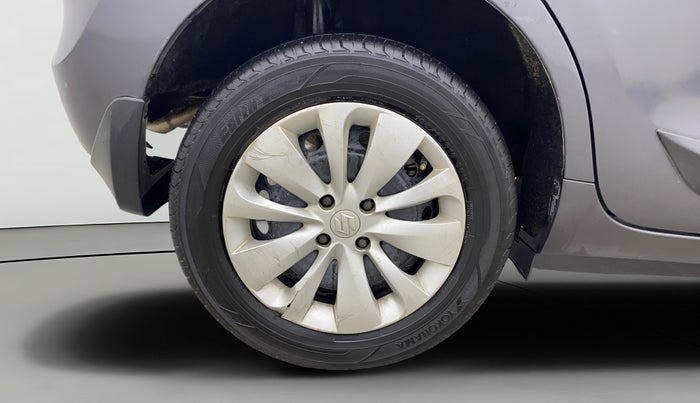 2017 Maruti Baleno DELTA CVT PETROL 1.2, Petrol, Automatic, 79,729 km, Right Rear Wheel