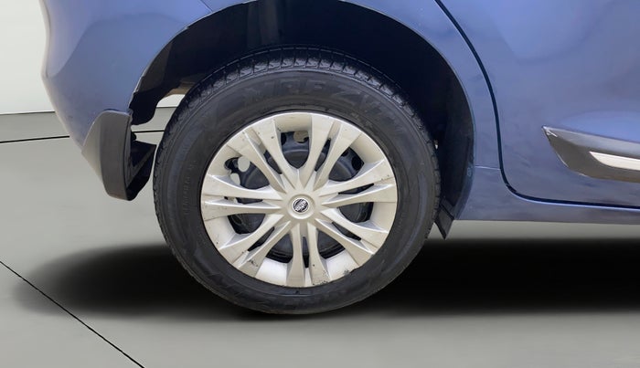 2017 Maruti Baleno DELTA PETROL 1.2, Petrol, Manual, 45,692 km, Right Rear Wheel