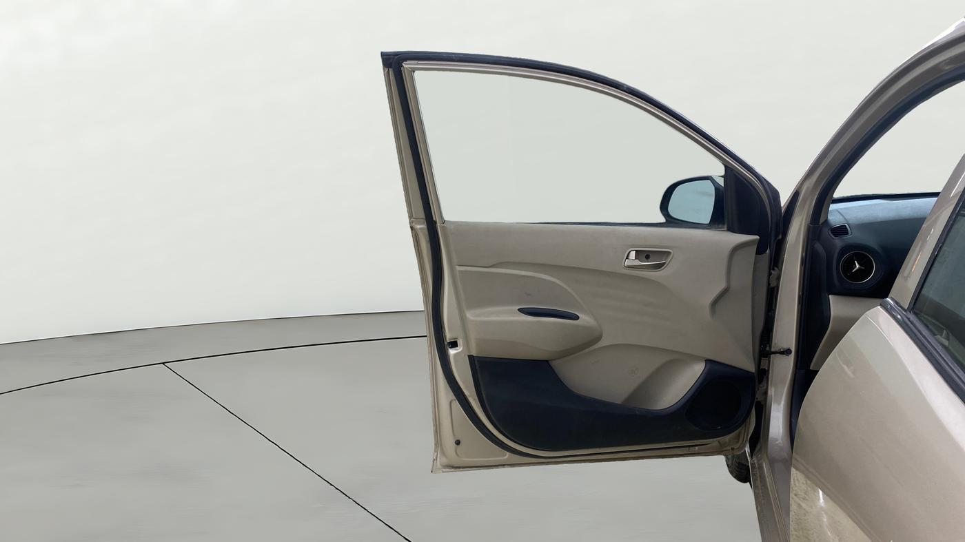 2019 Hyundai NEW SANTRO SPORTZ AMT, Petrol, Automatic, 33,761 km, LHS Front Door