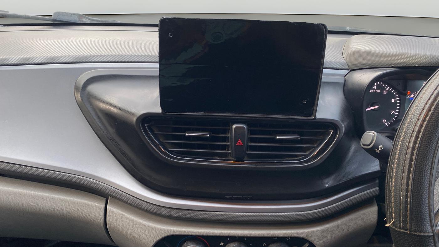 2020 Tata ALTROZ XE PETROL, Petrol, Manual, 28,442 km, Air Conditioner