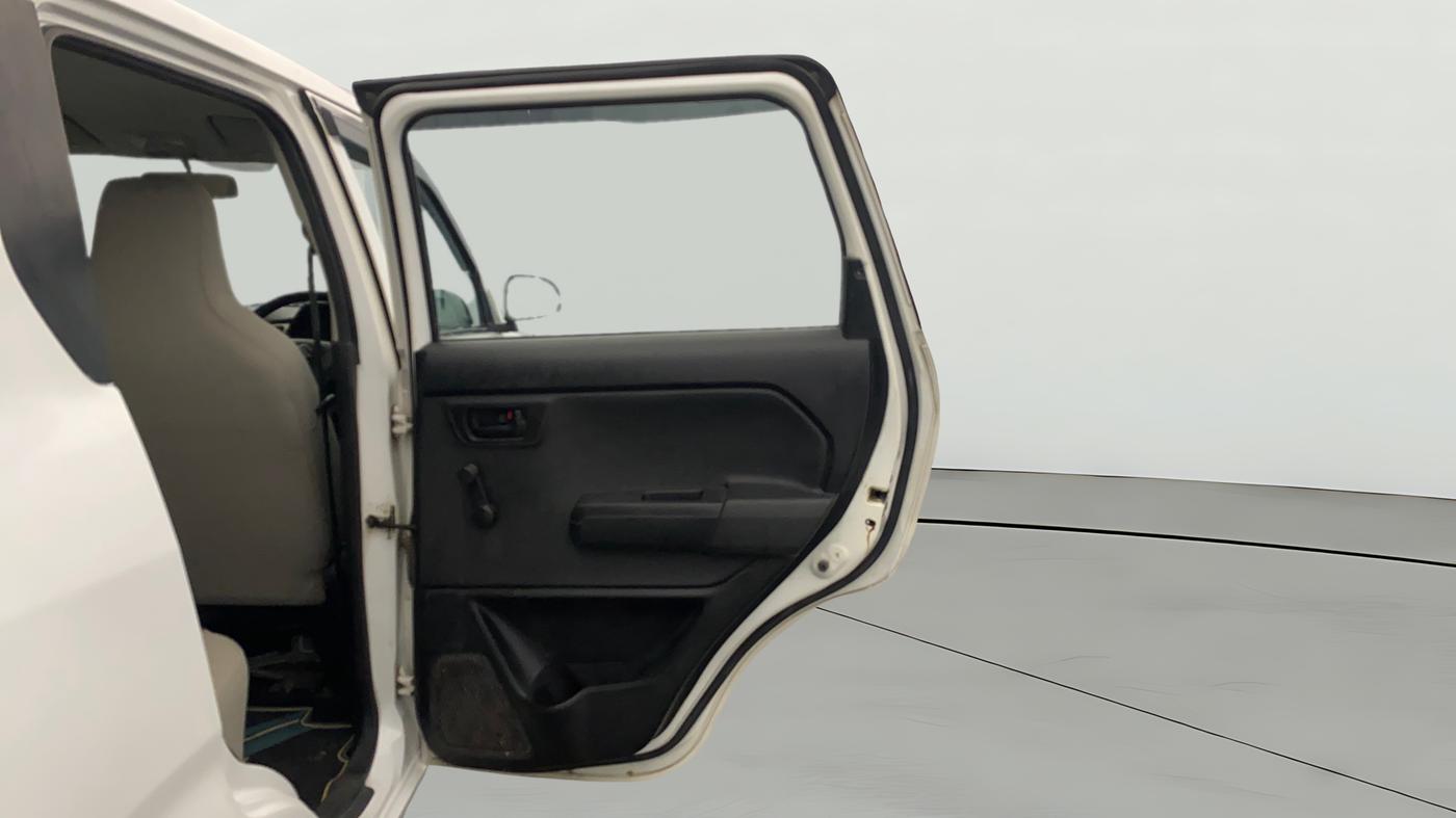 2020 Maruti New Wagon-R LXI CNG 1.0, CNG, Manual, 1,10,176 km, RHS Rear Door