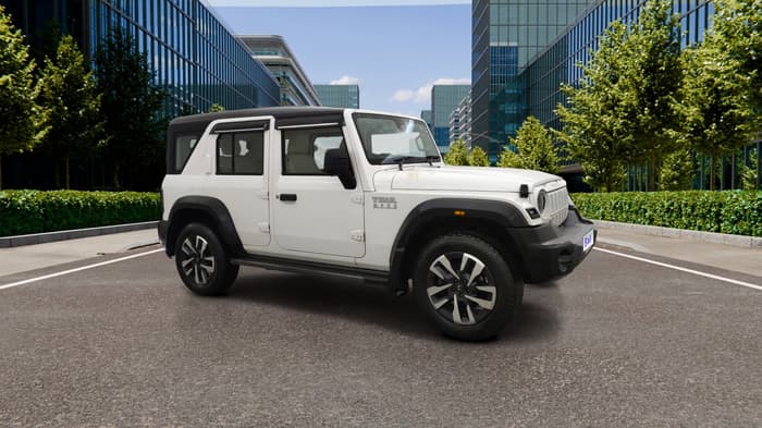 2024 Mahindra Thar Roxx  AX7 L Diesel MT 2WD, Diesel, Manual, 16,091 km, Right Front Diagonal