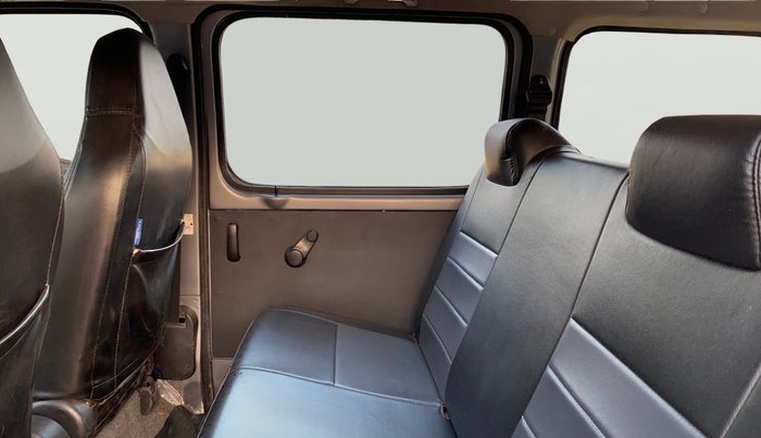 2023 Maruti Eeco 5 STR AC CNG, CNG, Manual, 43,667 km, RHS Rear Door