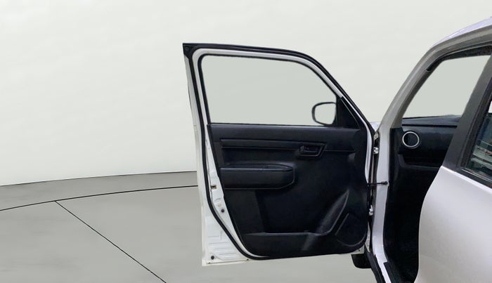 2023 Maruti S PRESSO VXI+, Petrol, Manual, 43,986 km, LHS Front Door