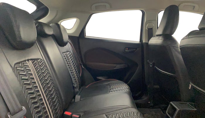 2023 Maruti FRONX DELTA PLUS 1.2MT, Petrol, Manual, 1,11,061 km, Right Side Rear Door Cabin