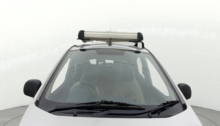 2014 Hyundai Eon MAGNA +, Petrol, Manual, 92,522 km, Front Windshield