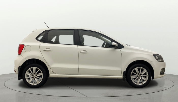 2016 Volkswagen Polo HIGHLINE1.2L, Petrol, Manual, 49,456 km, Right Side View