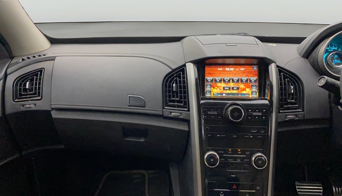 2019 Mahindra XUV500 W11 AT, Diesel, Automatic, 93,553 km, Air Conditioner