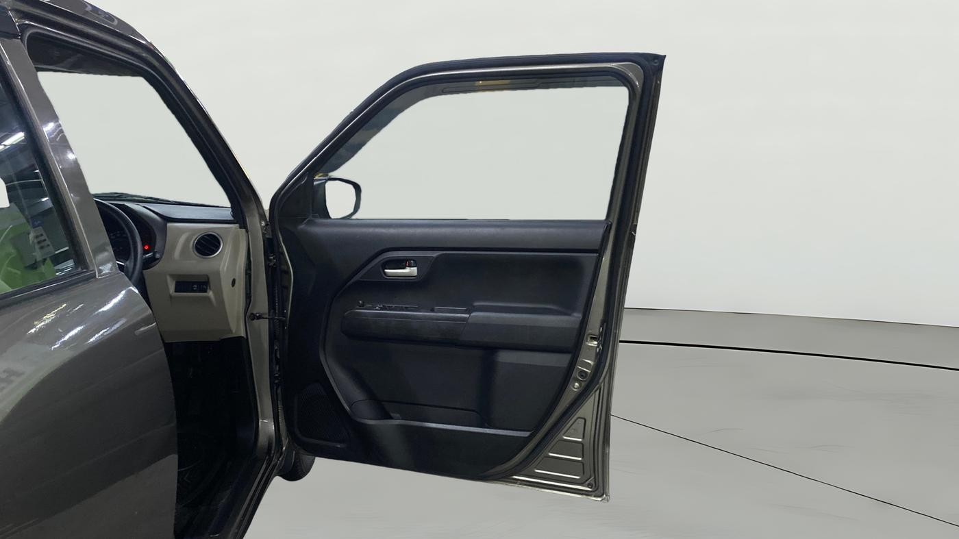 2022 Maruti New Wagon-R VXI 1.0, Petrol, Manual, 50,198 km, RHS Front Door