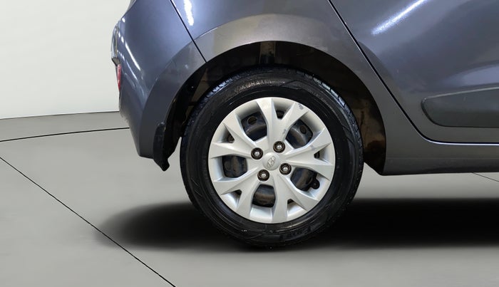 2016 Hyundai Grand i10 SPORTZ 1.1 CRDI, Diesel, Manual, 86,720 km, Right Rear Wheel