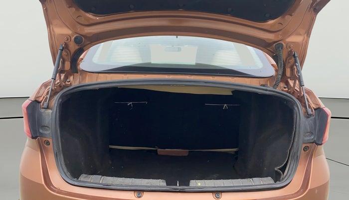 2017 Tata TIGOR XZ (O) PETROL, Petrol, Manual, 94,054 km, Boot Open Zoomed View