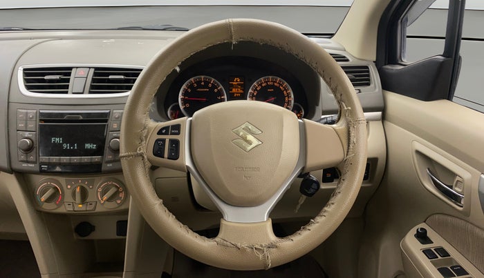 2016 Maruti Ertiga ZXI, Petrol, Manual, 86,966 km, Steering Wheel Close Up