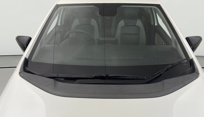 2022 Tata ALTROZ XZ PETROL, Petrol, Manual, 42,656 km, Front Windshield