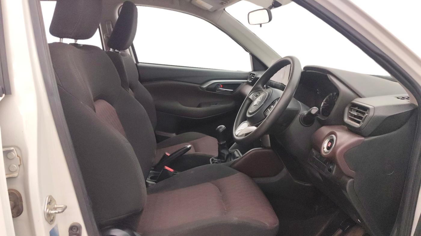 2024 Maruti Grand Vitara DELTA SMART HYBRID, Petrol, Manual, 18,879 km, Right Side Front Door Cabin