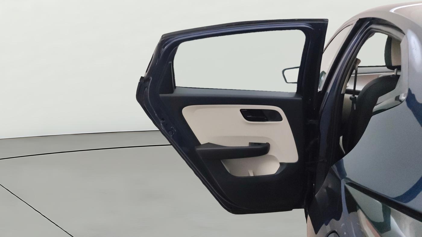 2022 Tata ALTROZ XTA, Petrol, Automatic, 36,238 km, LHS Rear Door