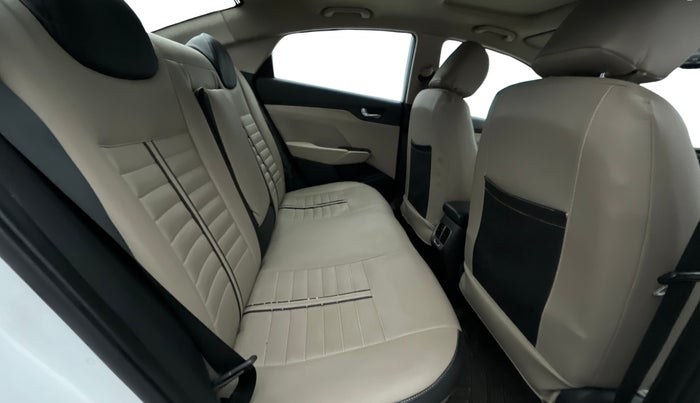 2019 Hyundai Verna 1.6 VTVT SX + AT, Petrol, Automatic, 81,131 km, Right Side Rear Door Cabin