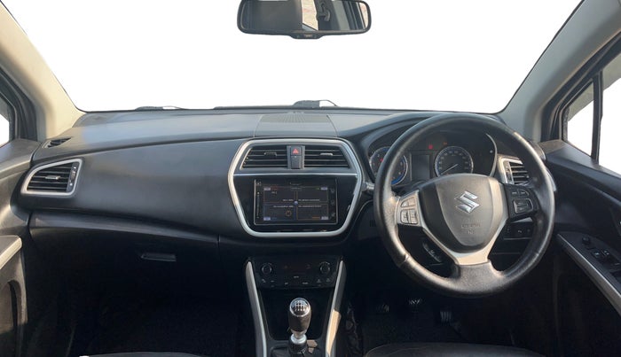 2015 Maruti S Cross ALPHA 1.6, Diesel, Manual, 1,46,543 km, Dashboard