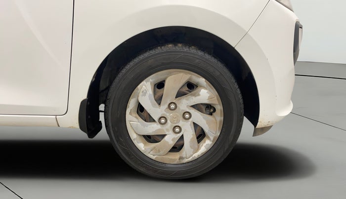 2019 Hyundai NEW SANTRO SPORTZ CNG, CNG, Manual, 1,38,197 km, Right Front Wheel