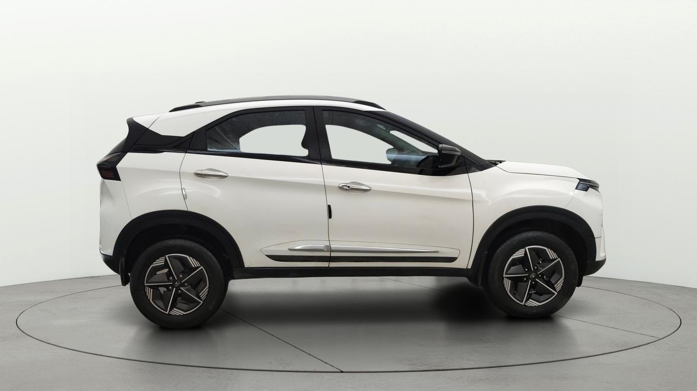 2024 Tata NEXON CREATIVE 1.2 PETROL, Petrol, Manual, 22,909 km, Right Side View