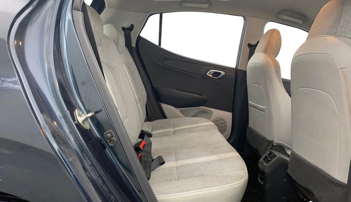 2022 Hyundai GRAND I10 NIOS SPORTZ 1.2 KAPPA VTVT CNG, CNG, Manual, 36,984 km, Right Side Rear Door Cabin