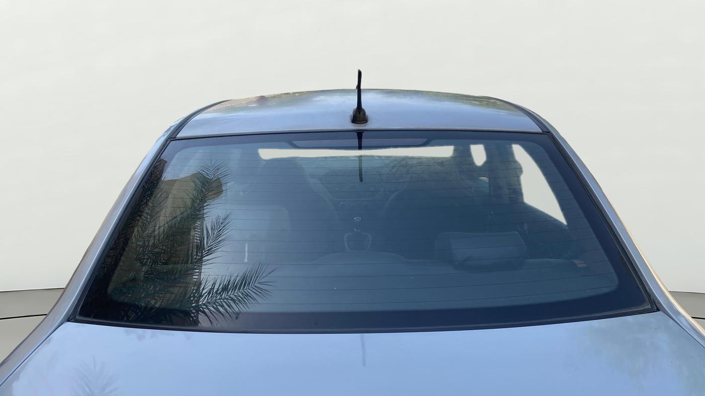 2015 Hyundai Xcent S 1.2, Petrol, Manual, 1,45,257 km, Rear Windshield