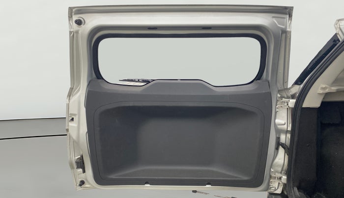 2015 Ford Ecosport TITANIUM 1.5L DIESEL (OPT), Diesel, Manual, 1,09,048 km, Boot Door Open