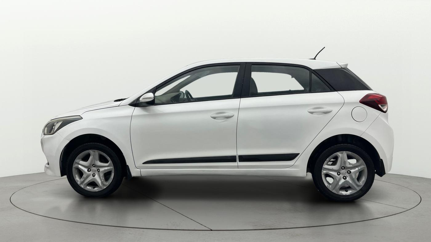 2017 Hyundai Elite i20 ASTA 1.2, Petrol, Manual, 1,00,112 km, Left Side