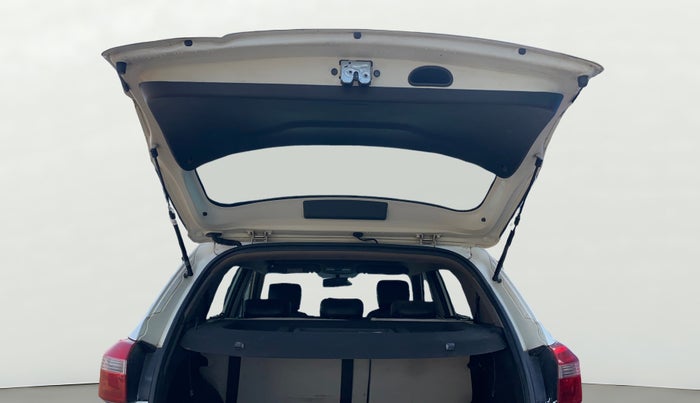 2015 Hyundai Creta SX PLUS AT 1.6 DIESEL, Diesel, Automatic, 60,636 km, Boot Door Open