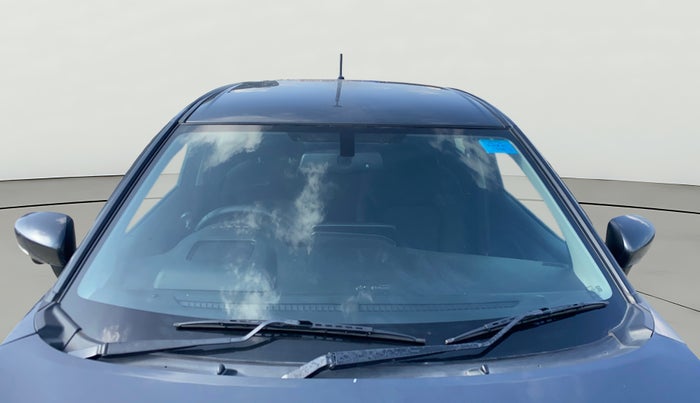 2022 Maruti Baleno ALPHA PETROL 1.2, Petrol, Manual, 70,544 km, Front Windshield